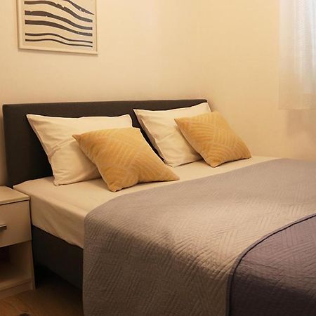 Apartment Doris Sibenik Luaran gambar